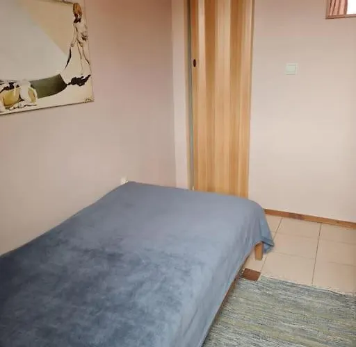 Raya Maisonette, Ideal Center *