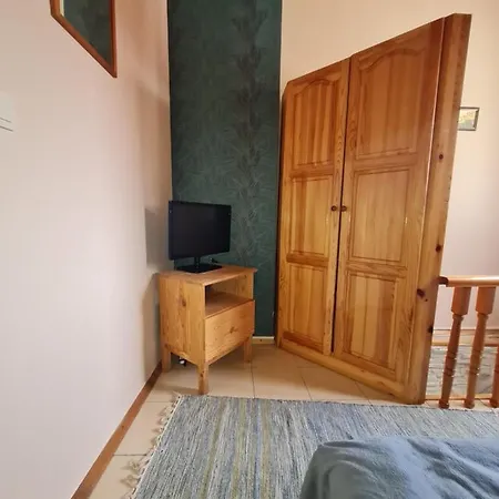 Raya Maisonette, Ideal Center *